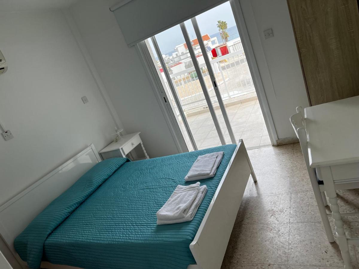 Flisvos Beach Apartments Protaras Quarto foto